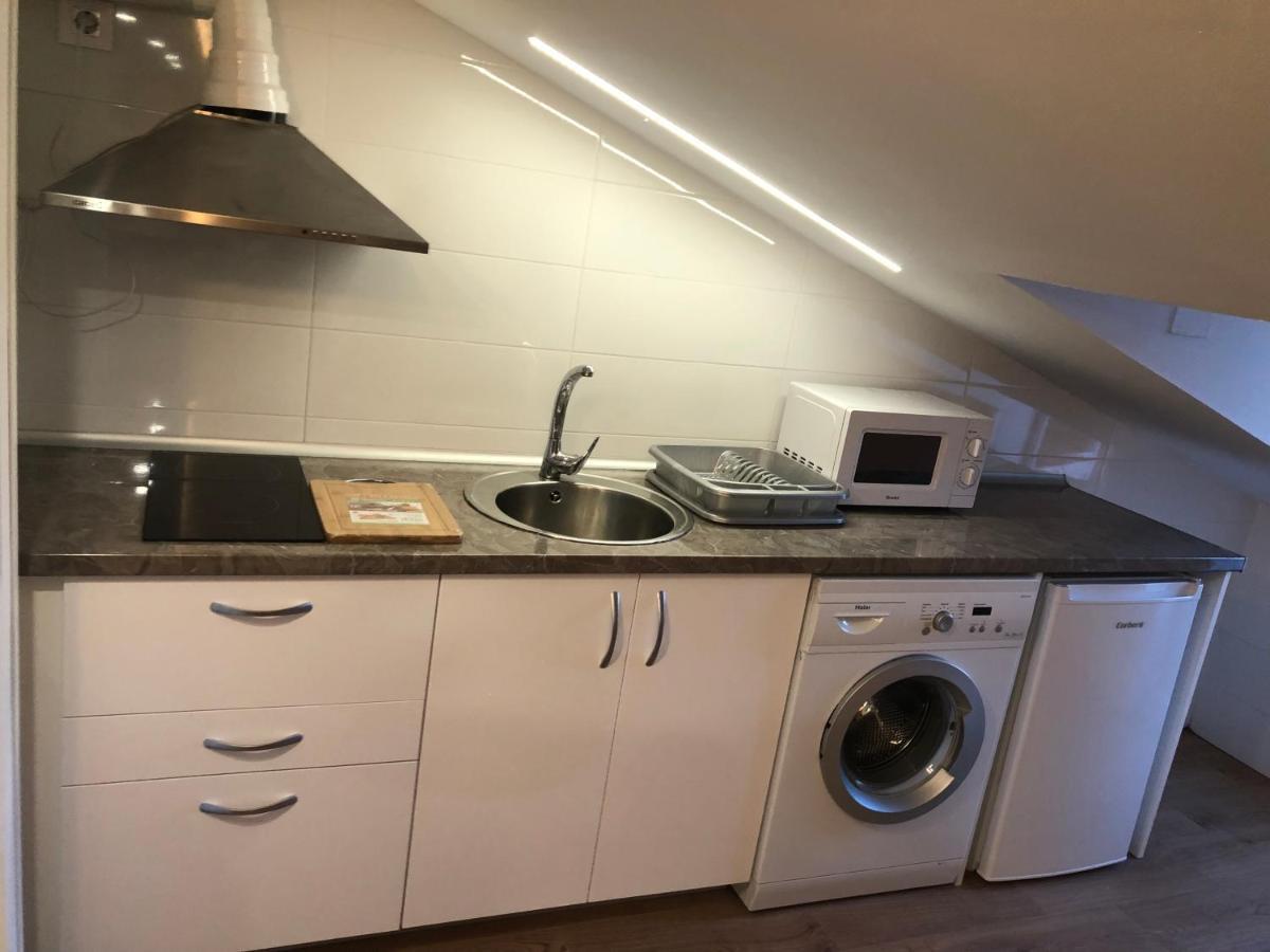 Apartamento Turistico Atico La Taberna Arenas de San Pedro Bagian luar foto
