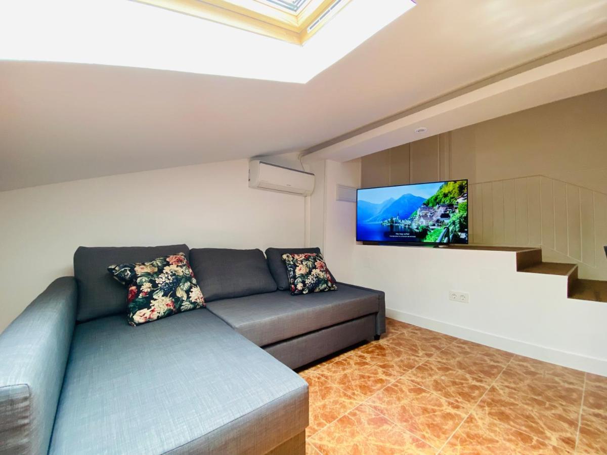 Apartamento Turistico Atico La Taberna Arenas de San Pedro Bagian luar foto