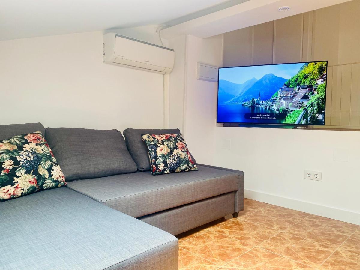 Apartamento Turistico Atico La Taberna Arenas de San Pedro Bagian luar foto